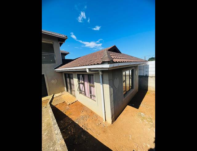 4 BEDROOM HOUSE FOR SALE IN NORTHDALE